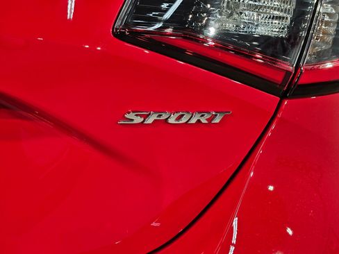 Used 2025 Honda Civic Sport image 36