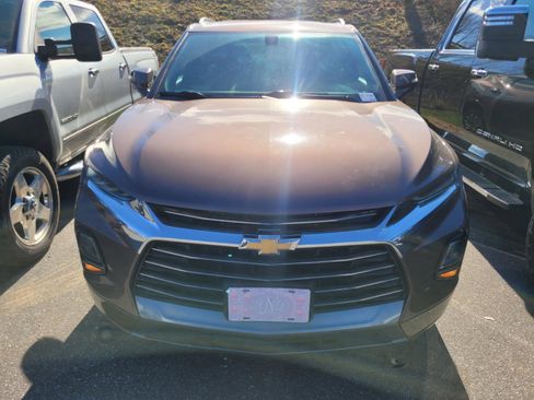 Used 2019 Chevrolet Blazer Premier image 2