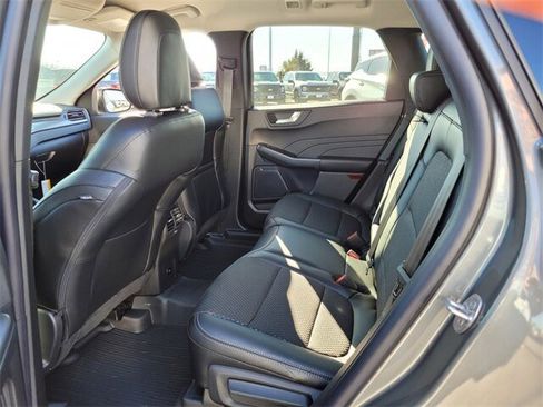 New 2025 Ford Escape SE image 6