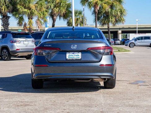 Certified 2024 Honda Civic LX image 5