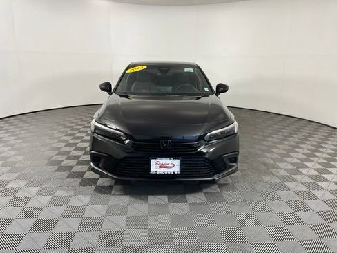 Used 2024 Honda Civic Sport image 2