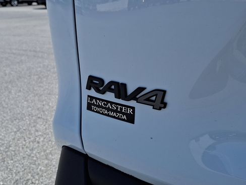 Used 2024 Toyota RAV4 Adventure image 29