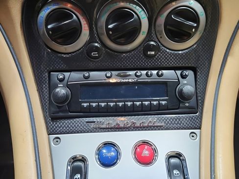 Used 2006 Maserati GranSport Coupe image 12