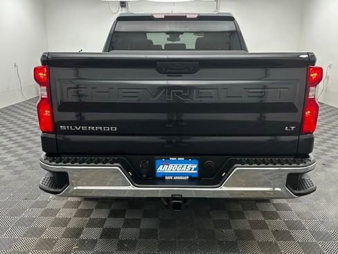 Used 2022 Chevrolet Silverado 1500 LT image 12