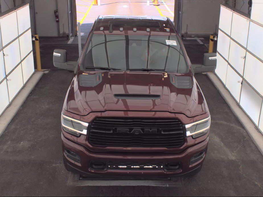 Used 2024 RAM 2500 Laramie w/ Night Edition AWD/4WD image 3