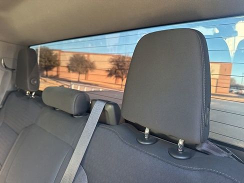 Used 2022 Chevrolet Silverado 1500 LT image 7