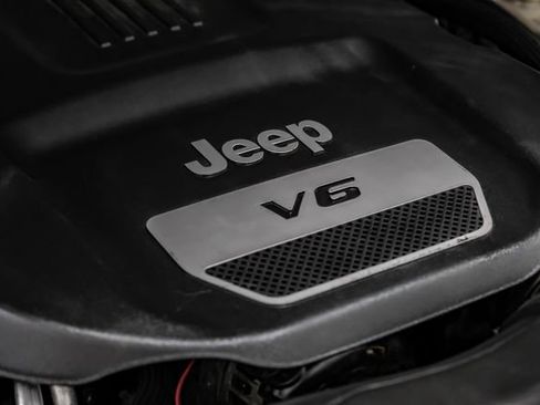 Used 2015 Jeep Wrangler Unlimited Sport w/ Quick Order Package 24S AWD/4WD image 66