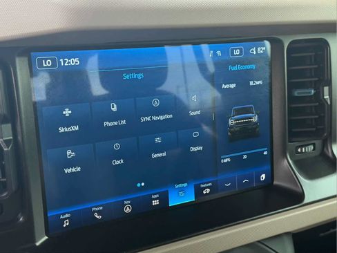 Used 2022 Ford Bronco Wildtrak AWD/4WD image 33