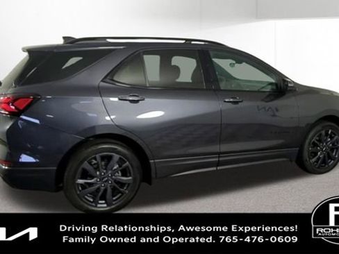 Used 2023 Chevrolet Equinox RS w/ RS Leather Package FWD image 11