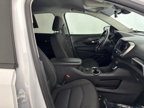 Used 2022 GMC Terrain SLE w/ Elevation Edition FWD image 22