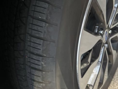 Used 2025 Subaru Outback Touring XT image 4