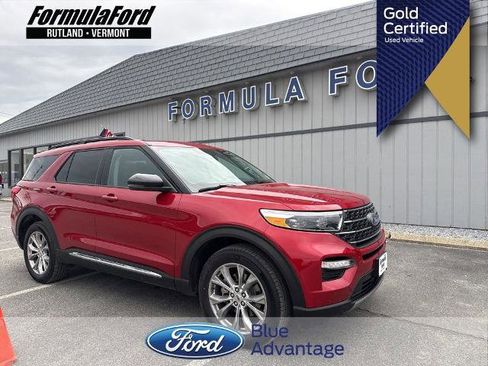 Certified 2024 Ford Explorer XLT w/ Equipment Group 202A AWD/4WD image 1