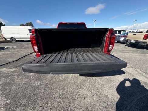 Used 2021 GMC Sierra 1500 Elevation image 16