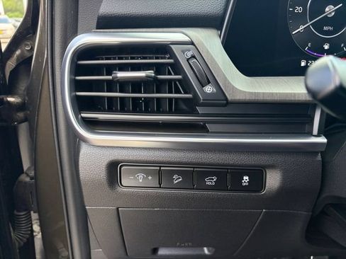 Used 2024 Kia Telluride SX Prestige AWD/4WD image 5