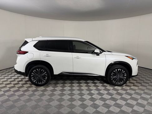 Used 2026 Nissan Rogue Platinum w/ Platinum Premium Package AWD/4WD image 5