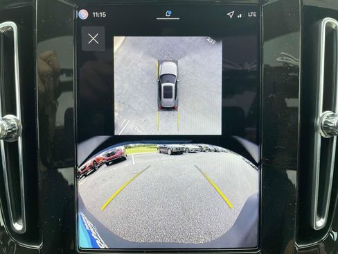 New 2026 Volvo XC40 B4 Plus w/ Protection Package Premier image 22