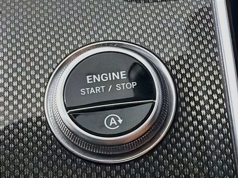 Used 2023 Mercedes-Benz C 43 AMG 4MATIC Sedan image 17