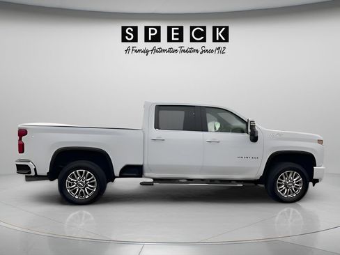 Used 2023 Chevrolet Silverado 2500 High Country w/ Z71 Off-Road Package AWD/4WD image 9