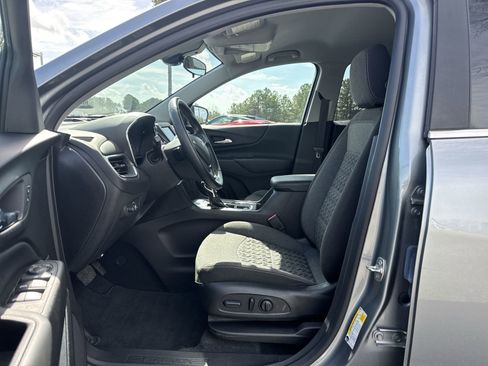 Used 2024 Chevrolet Equinox LT image 16