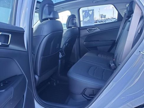 Used 2026 Kia Sportage SX Prestige AWD/4WD image 12