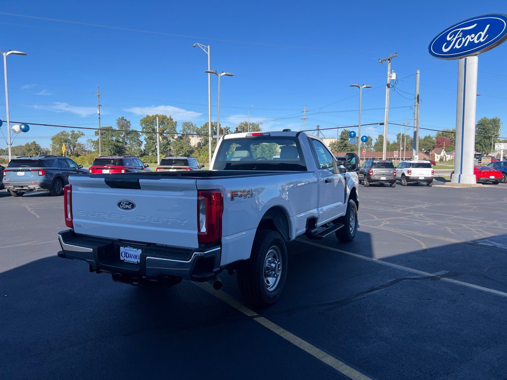 New 2027 Ford F350 XL w/ FX4 Off-Road Package AWD/4WD image 5
