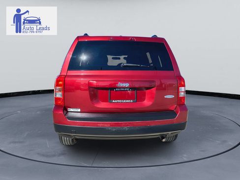 Used 2017 Jeep Patriot Latitude image 7