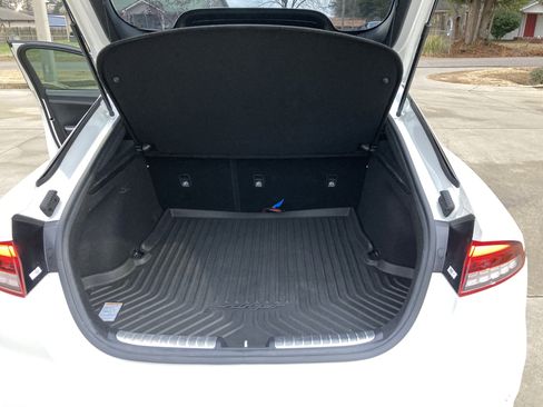 Used 2022 Kia Stinger GT-Line w/ Sun & Sound Package image 17