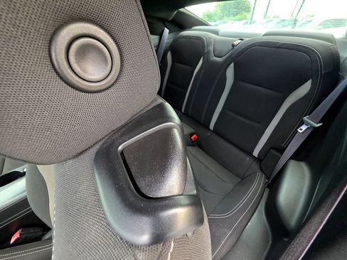 Used 2017 Chevrolet Camaro LT RWD image 40