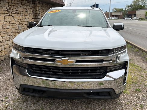 Used 2021 Chevrolet Silverado 1500 LT w/ Remote Start Package AWD/4WD image 2