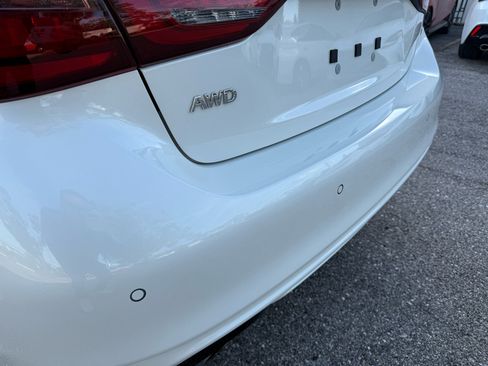 Used 2024 INFINITI Q50 Sensory image 40