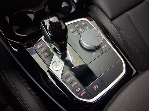 Certified 2023 BMW X4 M40i w/ Premium Package image 16