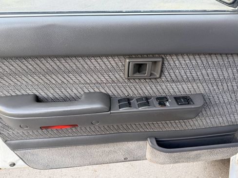 Used 1991 Toyota 4Runner SR5 image 9