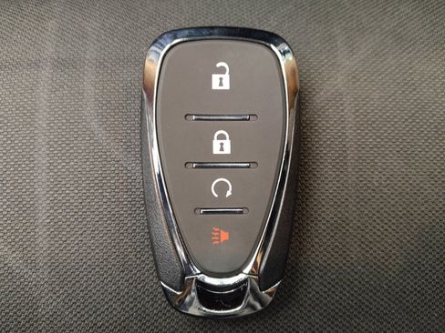 Used 2019 Chevrolet Trax LT w/ LT Convenience Package AWD/4WD image 32