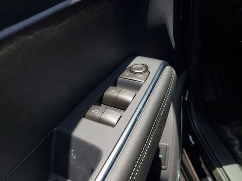 New 2026 GMC Acadia Elevation FWD image 18
