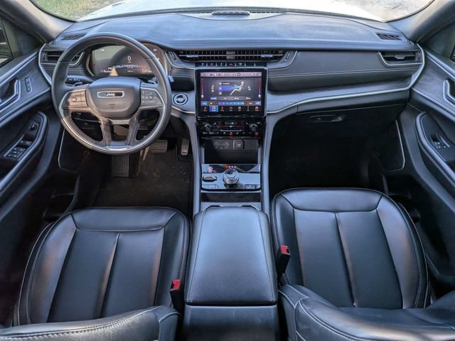 Used 2024 Jeep Grand Cherokee Limited 4xe AWD/4WD image 12