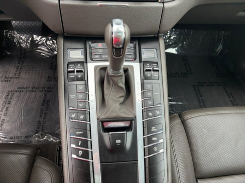Used 2018 Porsche Macan S AWD/4WD image 21