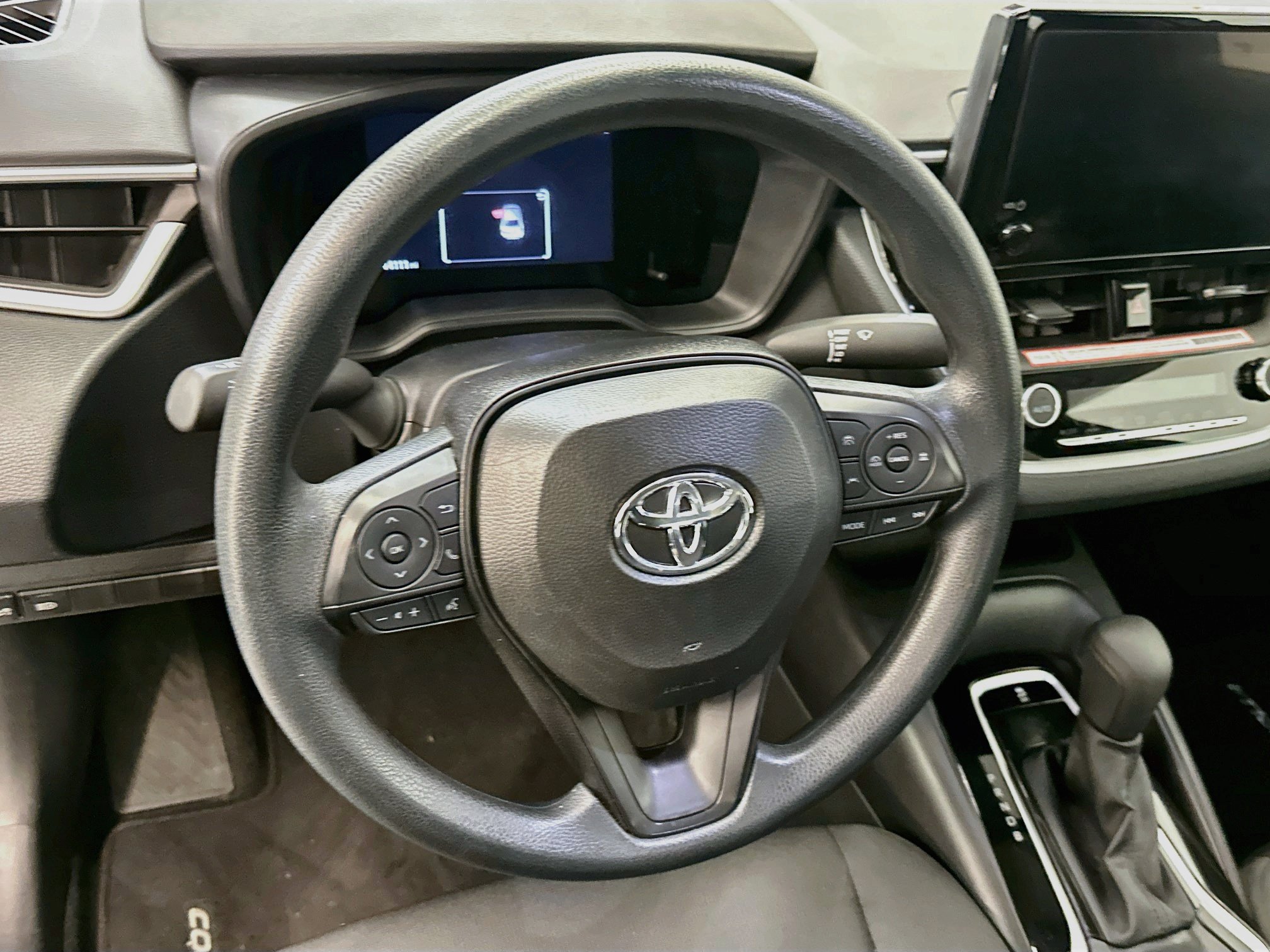 Used 2026 Toyota Corolla LE FWD image 18
