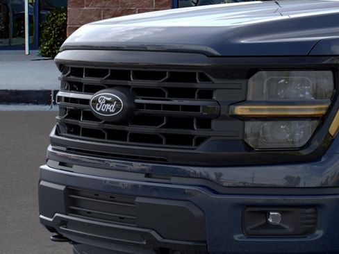 New 2026 Ford F150 XLT w/ FX4 Off-Road Package AWD/4WD image 17