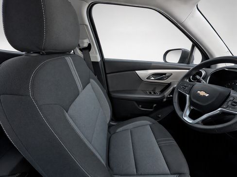 Used 2023 Chevrolet Blazer LT w/ Convenience Package FWD image 15