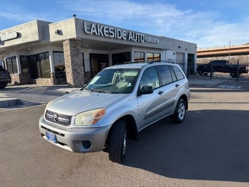 Used 2004 Toyota RAV4 4WD image 2