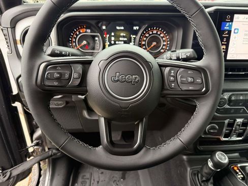 New 2025 Jeep Wrangler Unlimited Sport AWD/4WD image 21