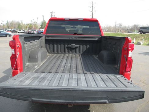 Used 2020 Chevrolet Silverado 1500 Custom Trail Boss w/ Custom Convenience Package image 8