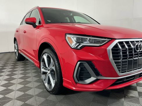 Used 2020 Audi Q3 2.0T Premium Plus image 3