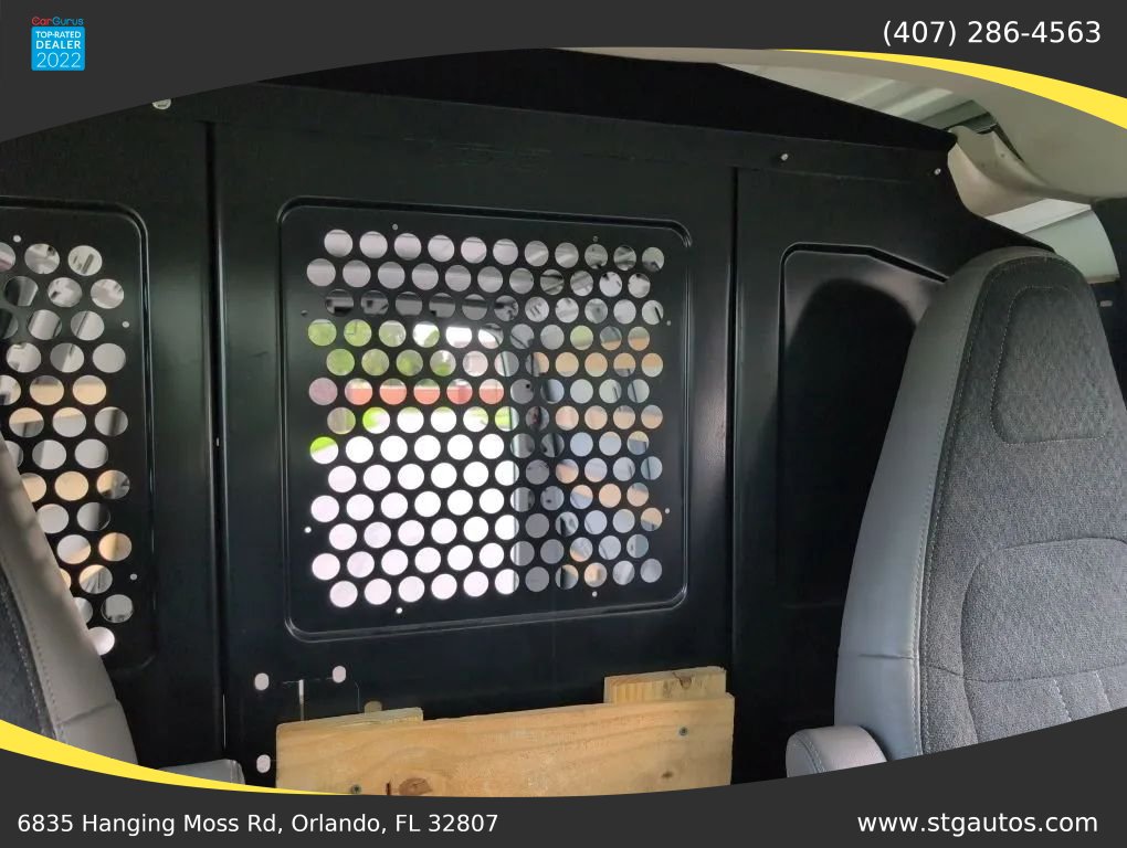 Used 2020 Chevrolet Express 2500 w/ Driver Convenience Package RWD image 21