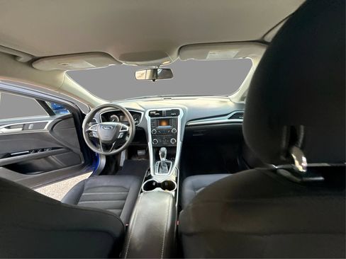 Used 2015 Ford Fusion SE FWD image 24