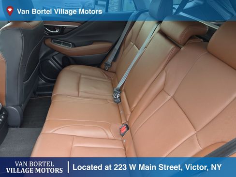Used 2020 Subaru Outback Touring image 28
