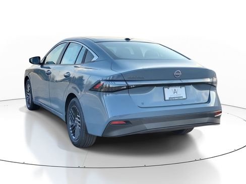 New 2026 Nissan Sentra SV w/ Floor Mat Package image 3