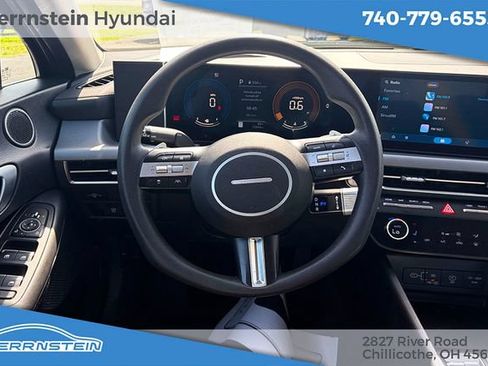 Used 2024 Hyundai Sonata SEL FWD image 7