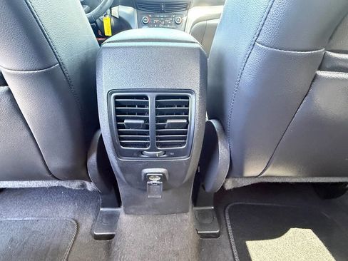 Used 2018 Ford Escape SEL image 26