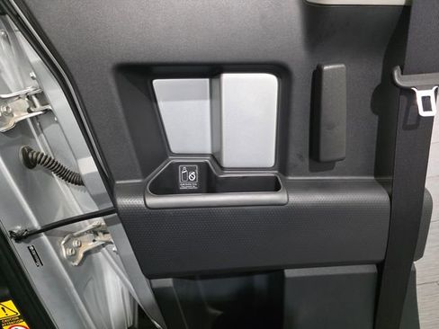 Used 2007 Toyota FJ Cruiser 4WD image 11